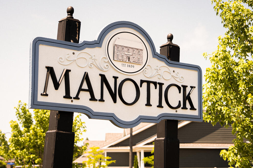 Manotick Village